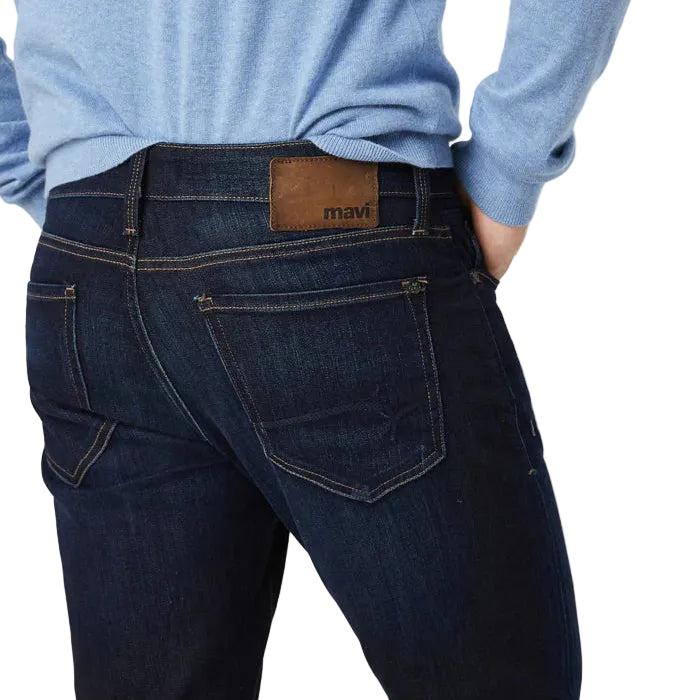 Mavi Men's Trim Cut Zach Jeans Rinse Williamsburg Denim-Men's Clothing-Kevin's Fine Outdoor Gear & Apparel
