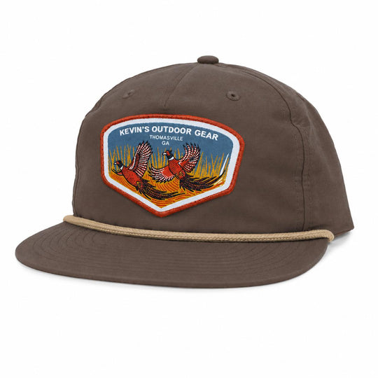 Casquette en corde à motif faisan de Kevin, signée Casey Underwood