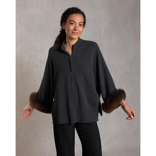 Alashan 100% Kaschmir Eliza Poncho mit Fuchspelzbesatz
