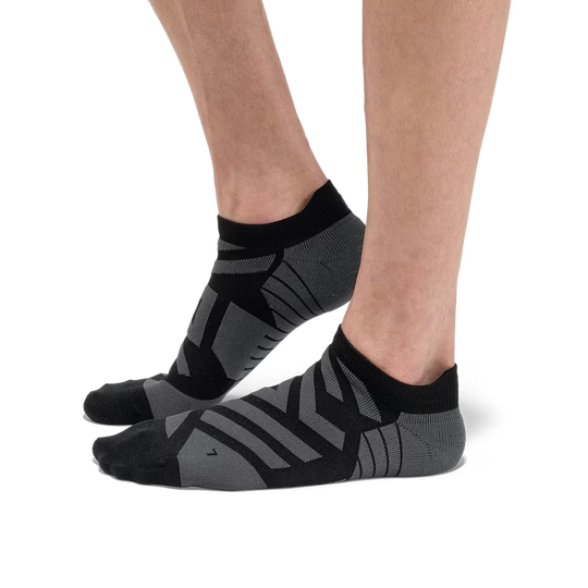 On Running Men's Performance Low Sock-Men's Footwear-Kevin's Fine Outdoor Gear & Apparel