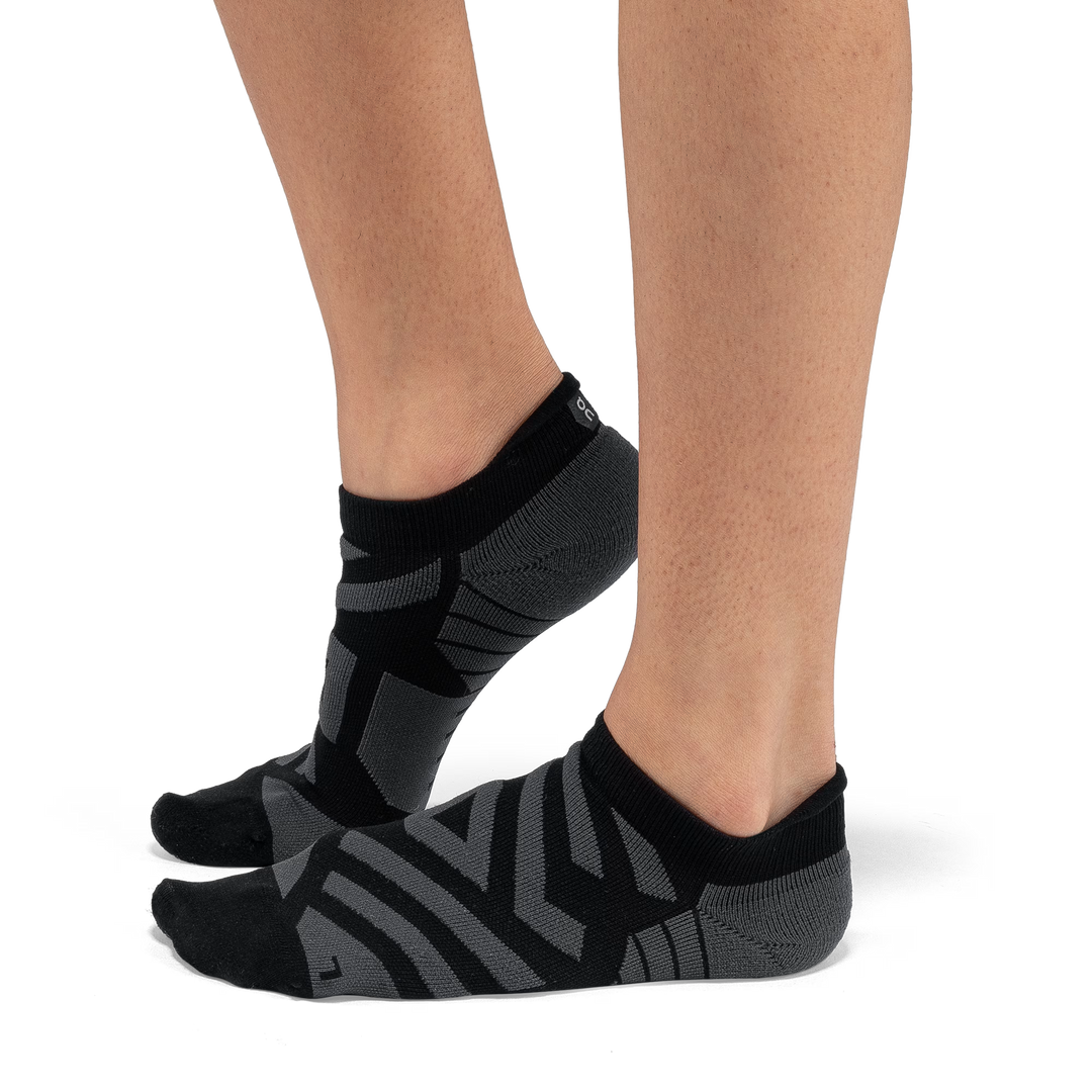 On Running Women's Performance Low Sock-Women's Footwear-Kevin's Fine Outdoor Gear & Apparel