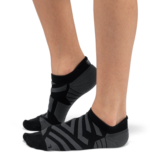 On Running Women's Performance Low Sock-Women's Footwear-Kevin's Fine Outdoor Gear & Apparel